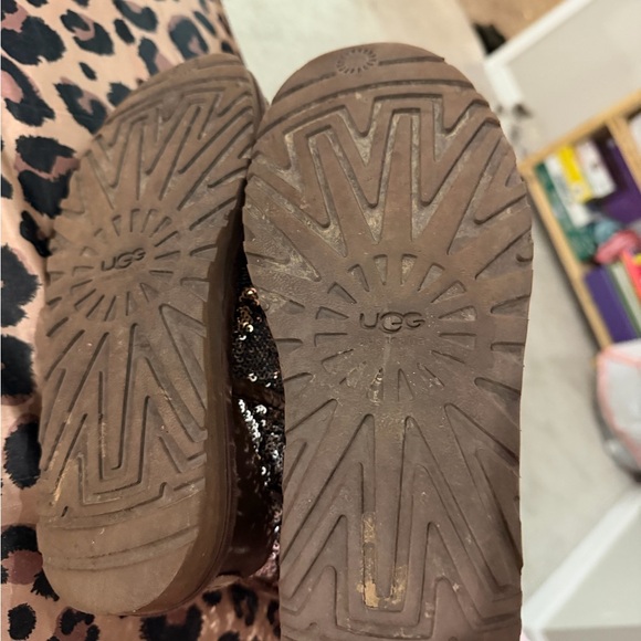UGG Sparkling Animal Print Boots - Picture 3 of 5
